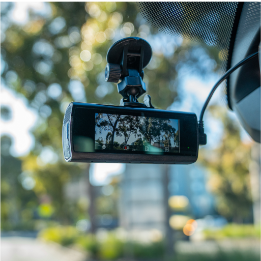 4K Ultra-HD Dash Camera with 3.2” IPS Screen, in-built GPS + WIFI